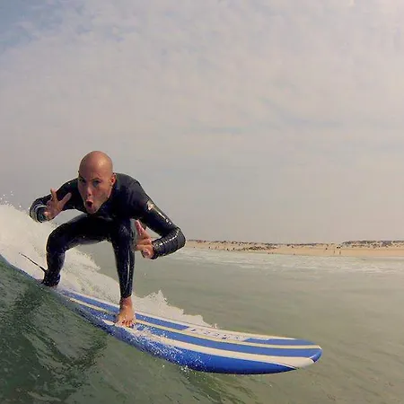 Surf House Peniche * Baleal