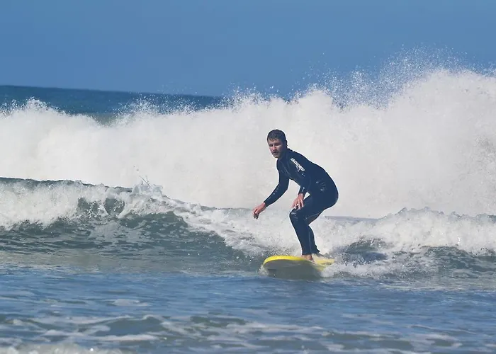 Albergue Surf House Peniche Baleal
