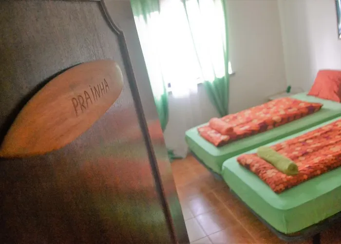 Albergue Surf House Peniche *