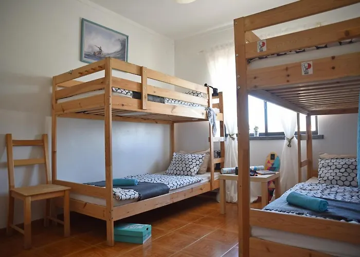 Surf House Peniche * Baleal