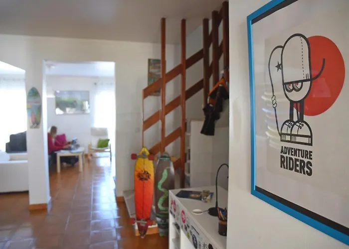 Surf House Peniche * Baleal